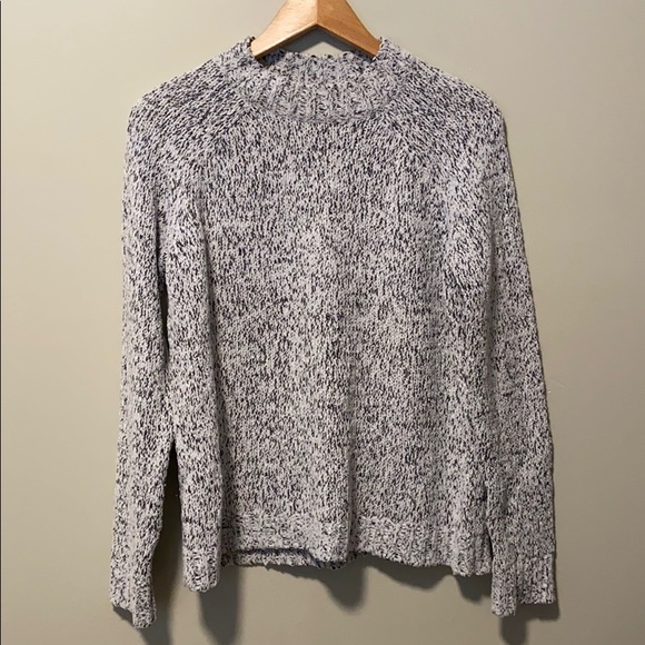 Eddie Bauer Grey Sweater - Picture 2 of 9